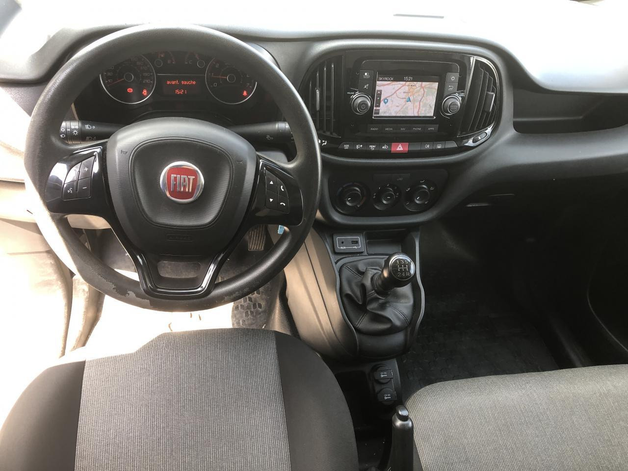 Fiat Doblo Cargo 1.3 MULTIJET 95CH PACK PROFESSIONAL TRIO E6 - Mali kombi: slika 3 Fiat Doblo Cargo 1.3 MULTIJET 95CH PACK PROFESSIONAL TRIO E6 - Mali kombi: slika 3