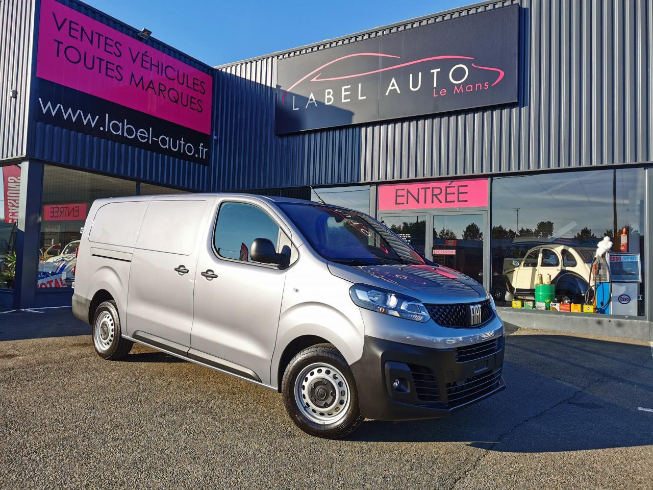 Fiat Scudo XL 2.0 BlueHDi - 145 III 2022 FOURGON Fourgon XL PHASE 1 - Furgon: slika 1 Fiat Scudo XL 2.0 BlueHDi - 145 III 2022 FOURGON Fourgon XL PHASE 1 - Furgon: slika 1