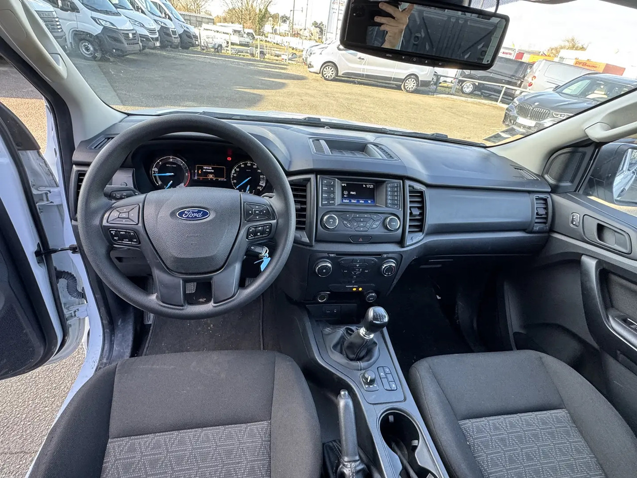 Ford Ranger 2.0 TDCI 170CH SIMPLE CABINE XL - Pikap: slika 3 Ford Ranger 2.0 TDCI 170CH SIMPLE CABINE XL - Pikap: slika 3