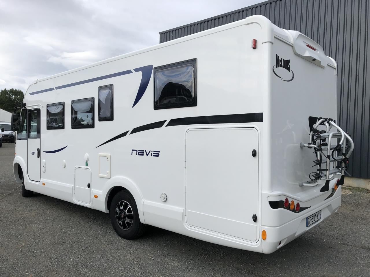MC LOUIS NEVIS 281 - Integrisani kamper: slika 3 MC LOUIS NEVIS 281 - Integrisani kamper: slika 3