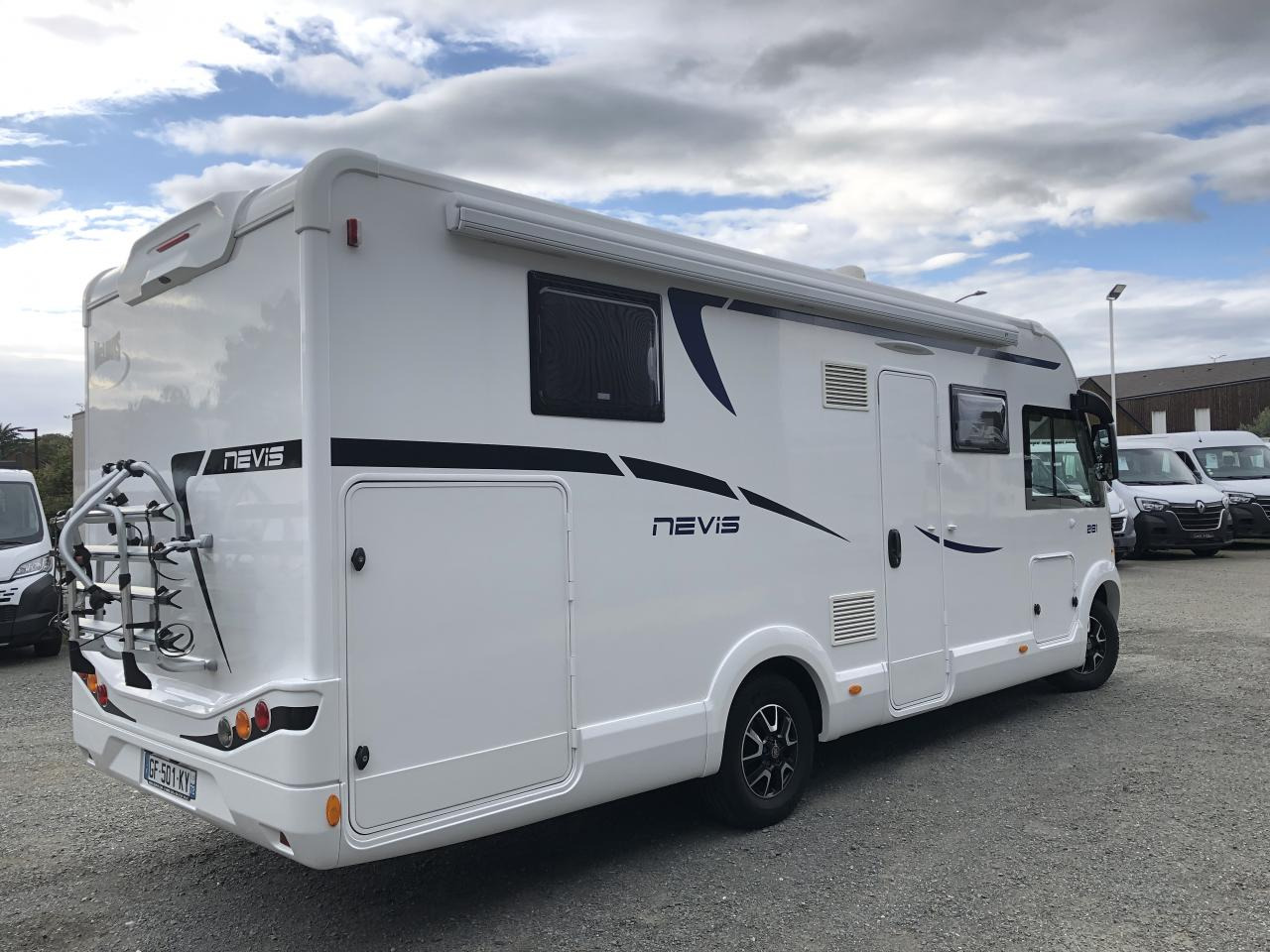 MC LOUIS NEVIS 281 - Integrisani kamper: slika 2 MC LOUIS NEVIS 281 - Integrisani kamper: slika 2