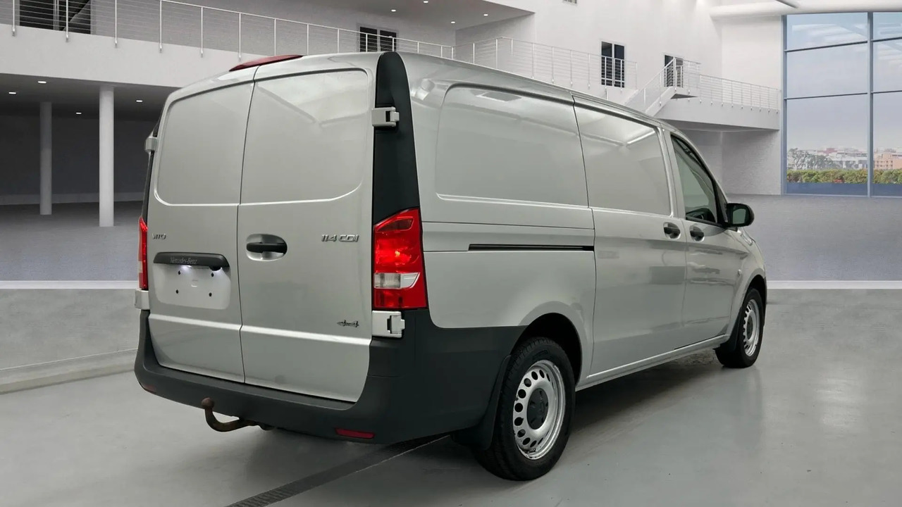 Mercedes Vito 114 CDI 4X4 LONG SELECT PROPULSION 9G-TRONIC - Furgon: slika 3 Mercedes Vito 114 CDI 4X4 LONG SELECT PROPULSION 9G-TRONIC - Furgon: slika 3