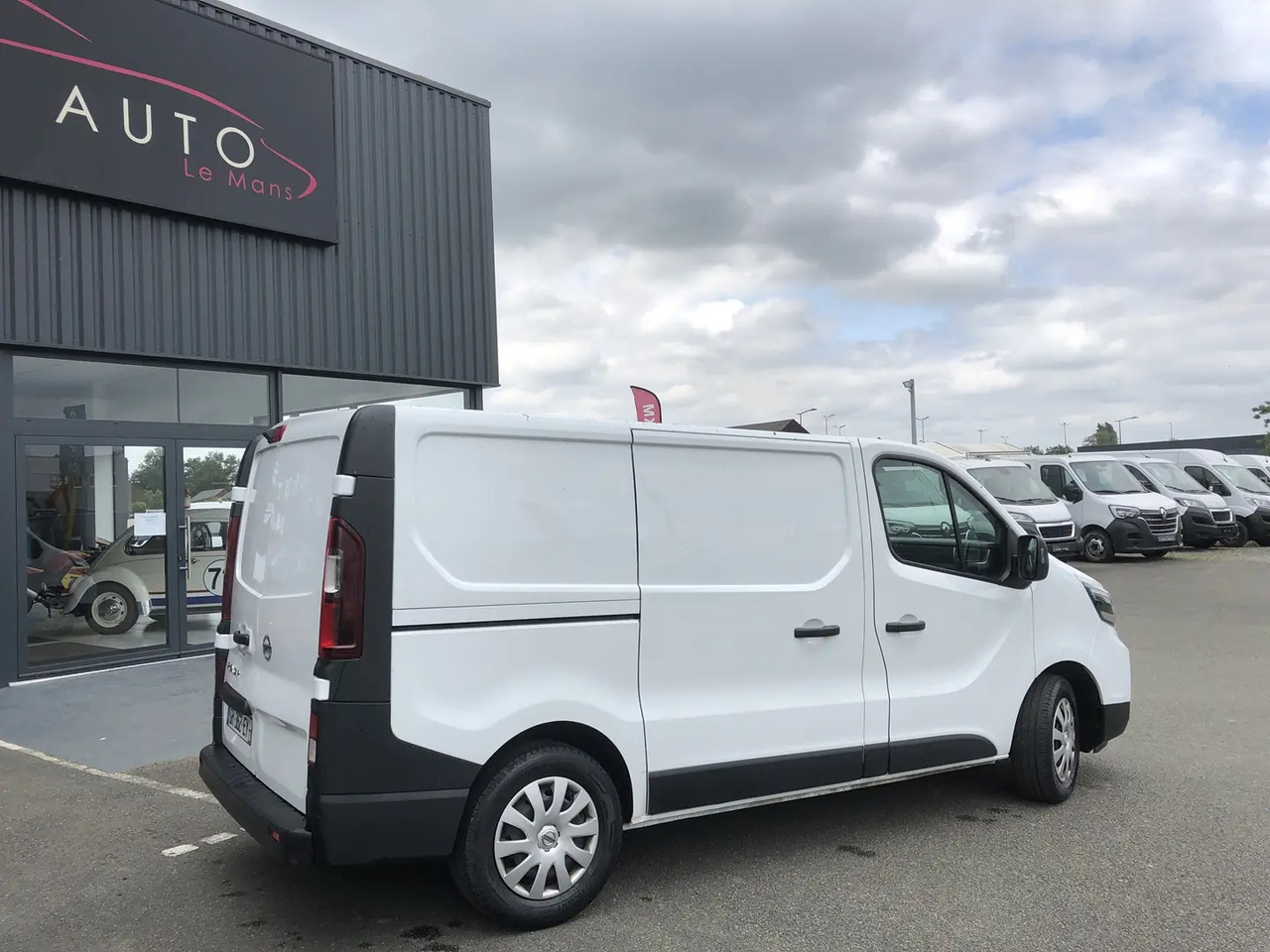 Nissan Primastar L1H1 2T8 2.0 DCI 150CH N-CONNECTA DCT - Furgon: slika 5 Nissan Primastar L1H1 2T8 2.0 DCI 150CH N-CONNECTA DCT - Furgon: slika 5