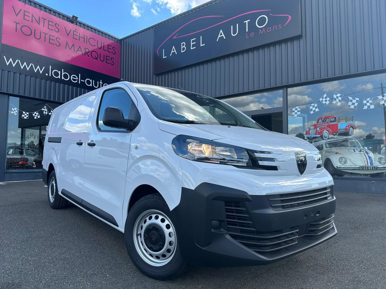 PEUGEOT Expert XL 2.0 BlueHDi - 145 III FOURGON Fourgon PHASE 2 - Furgon: slika 1 PEUGEOT Expert XL 2.0 BlueHDi - 145 III FOURGON Fourgon PHASE 2 - Furgon: slika 1
