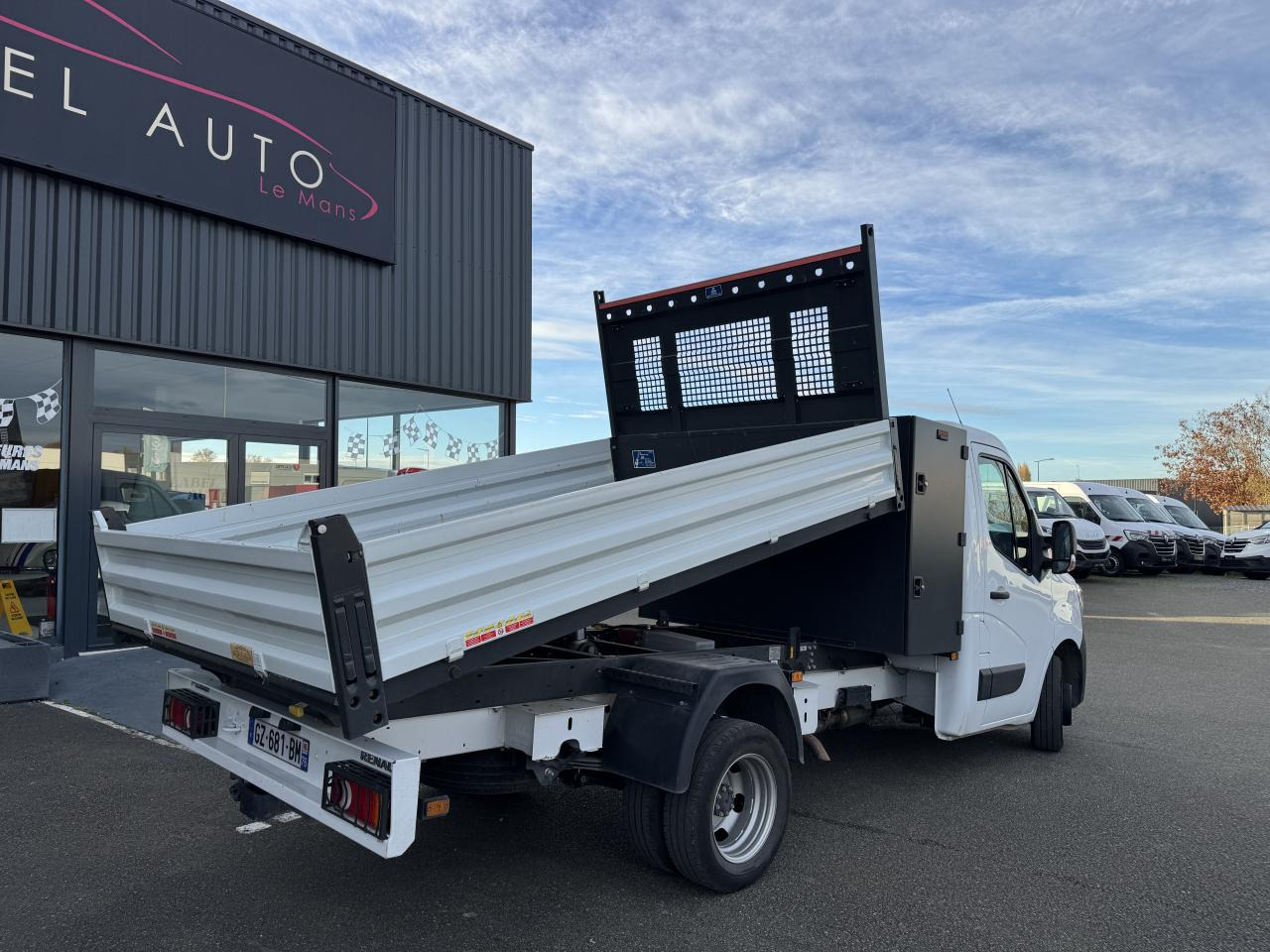 RENAULT MASTER 3T5 BENNE COFFRE RJ 2.3 DCI 145CH PROPULSION - Dostavno vozilo istovarivač: slika 5 RENAULT MASTER 3T5 BENNE COFFRE RJ 2.3 DCI 145CH PROPULSION - Dostavno vozilo istovarivač: slika 5