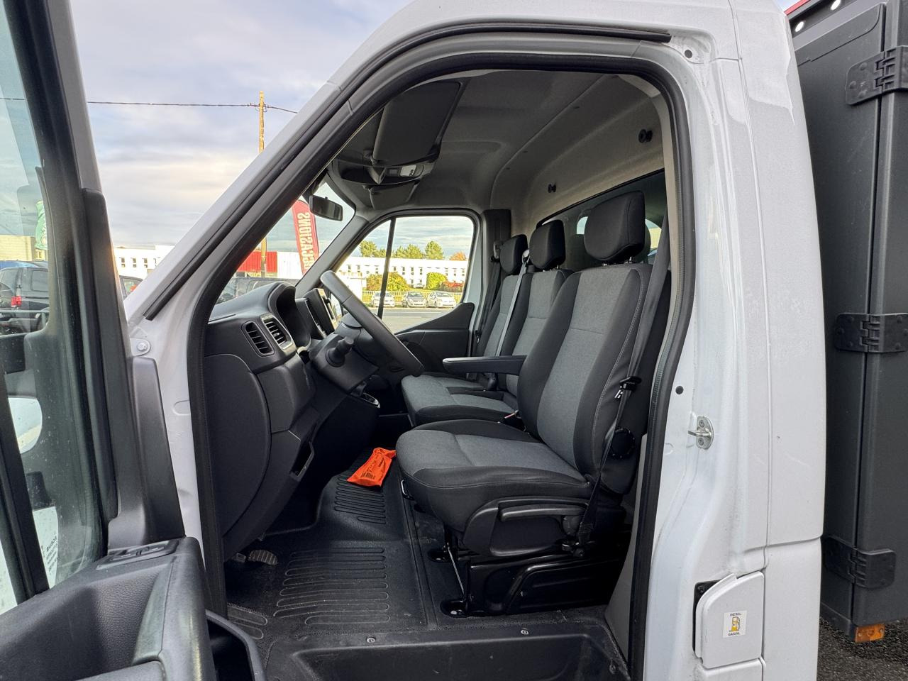 RENAULT MASTER 3T5 BENNE COFFRE RJ 2.3 DCI 145CH PROPULSION - Dostavno vozilo istovarivač: slika 4 RENAULT MASTER 3T5 BENNE COFFRE RJ 2.3 DCI 145CH PROPULSION - Dostavno vozilo istovarivač: slika 4