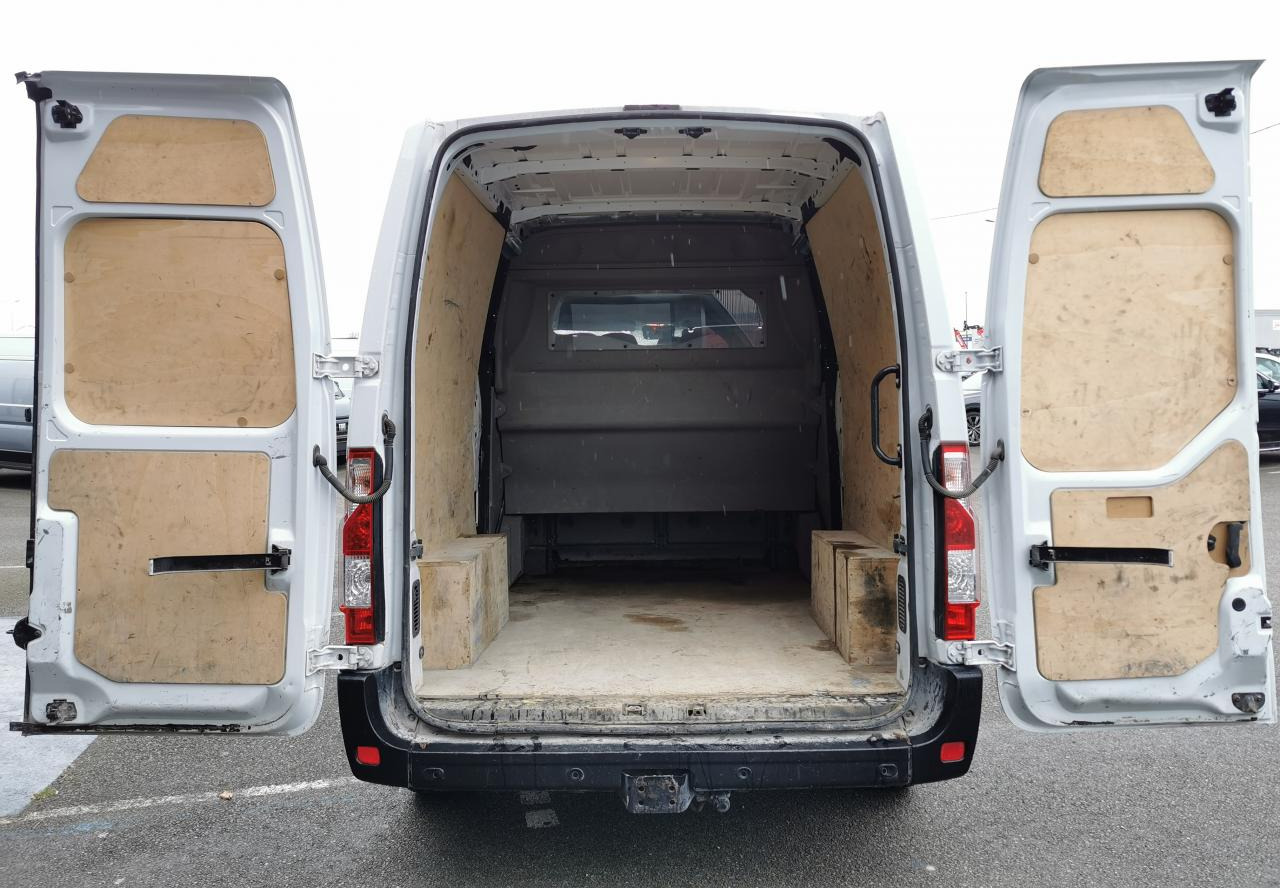 RENAULT Master Grand Confort F3500 L2H2 2.3 Blue dCi - 150 III CABINE APPROFONDIE Cabine approfondie L2H2 T - Furgon: slika 3 RENAULT Master Grand Confort F3500 L2H2 2.3 Blue dCi - 150 III CABINE APPROFONDIE Cabine approfondie L2H2 T - Furgon: slika 3