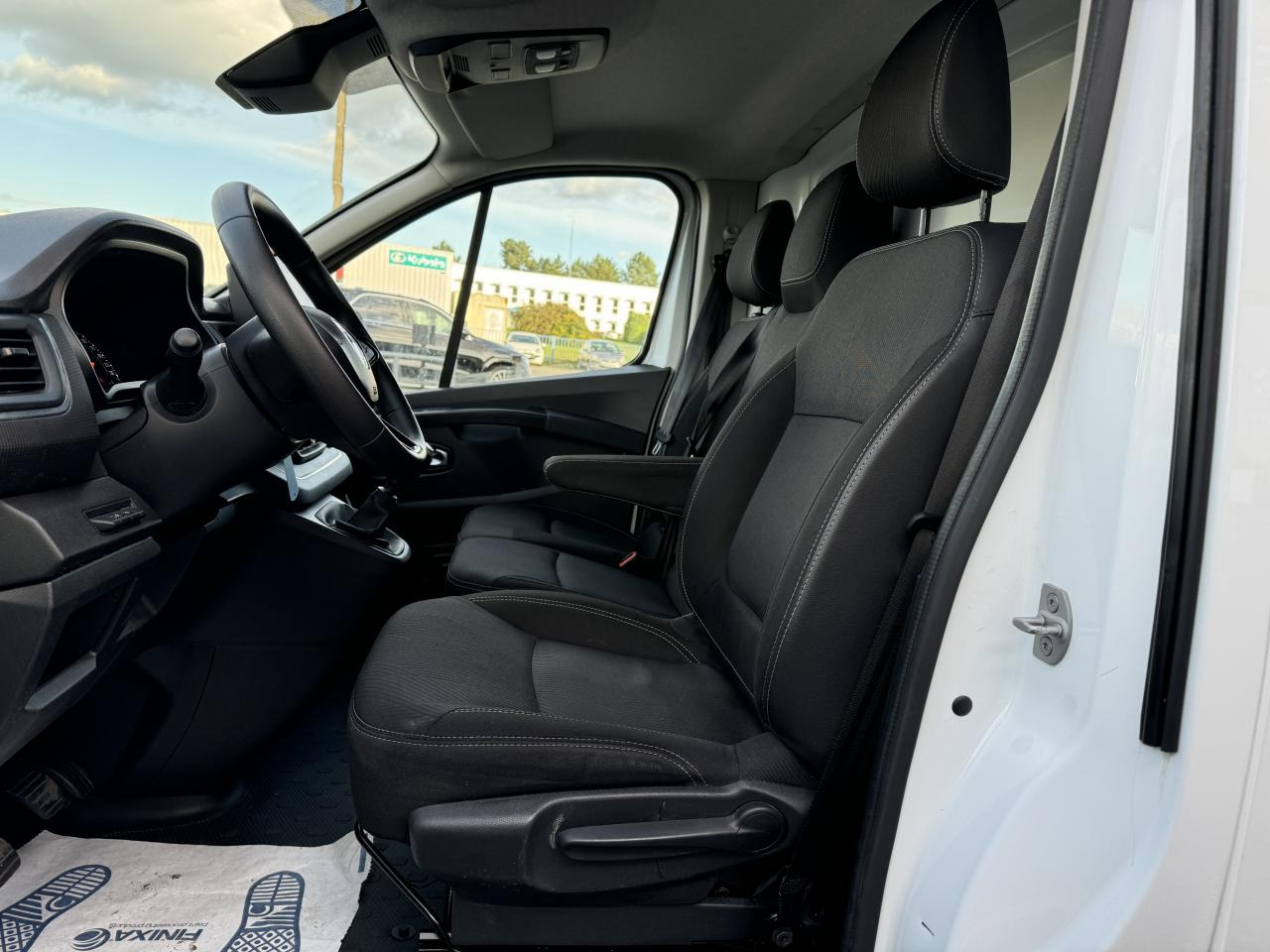 RENAULT TRAFIC L2H1 2.0 DCI 130CH GRAND CONFORT - Furgon: slika 5 RENAULT TRAFIC L2H1 2.0 DCI 130CH GRAND CONFORT - Furgon: slika 5