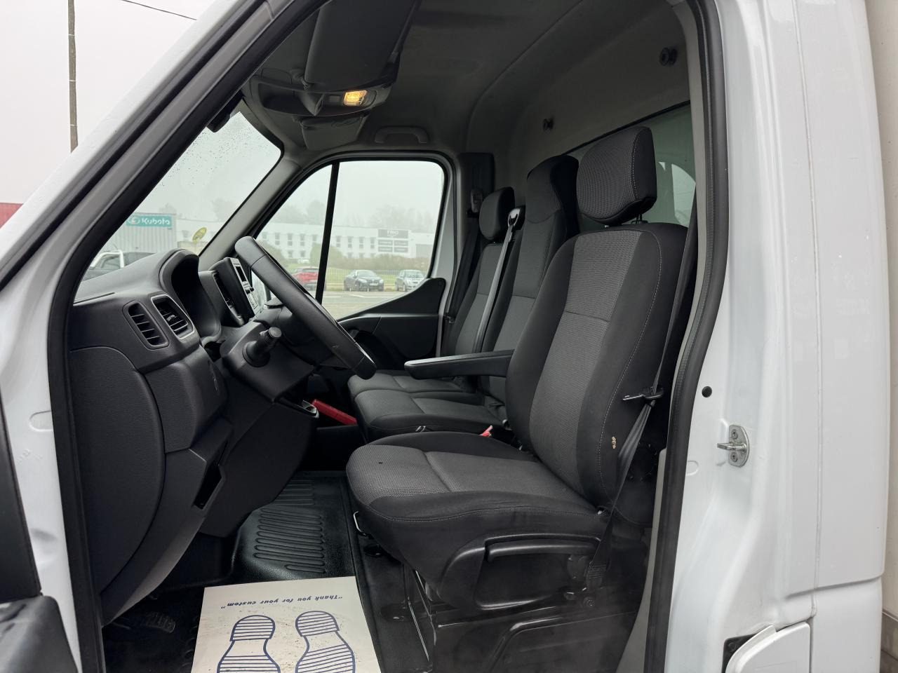 Renault Master 20M3 HAYON Confort F3500 L3 2.3 dCi 145CH - Dostavno vozilo sa zatvorenim sandukom: slika 5 Renault Master 20M3 HAYON Confort F3500 L3 2.3 dCi 145CH - Dostavno vozilo sa zatvorenim sandukom: slika 5