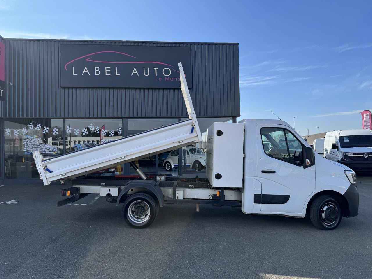 Renault Master BENNE COFFRE Confort R3500RJ L3 2.3 dCi 130CH - Dostavno vozilo istovarivač: slika 1 Renault Master BENNE COFFRE Confort R3500RJ L3 2.3 dCi 130CH - Dostavno vozilo istovarivač: slika 1