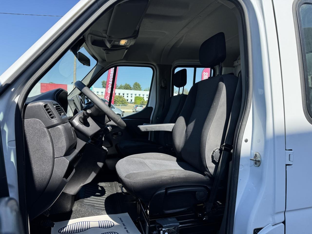 Renault Master RENAULT 3T5 BENNE + COFFRE RJ DOUBLE CABINE 6 PL 2.3 DCI 130 CH CONFORT + GPS + REGUL + CLIM - Dostavno vozilo istovarivač: slika 5 Renault Master RENAULT 3T5 BENNE + COFFRE RJ DOUBLE CABINE 6 PL 2.3 DCI 130 CH CONFORT + GPS + REGUL + CLIM - Dostavno vozilo istovarivač: slika 5