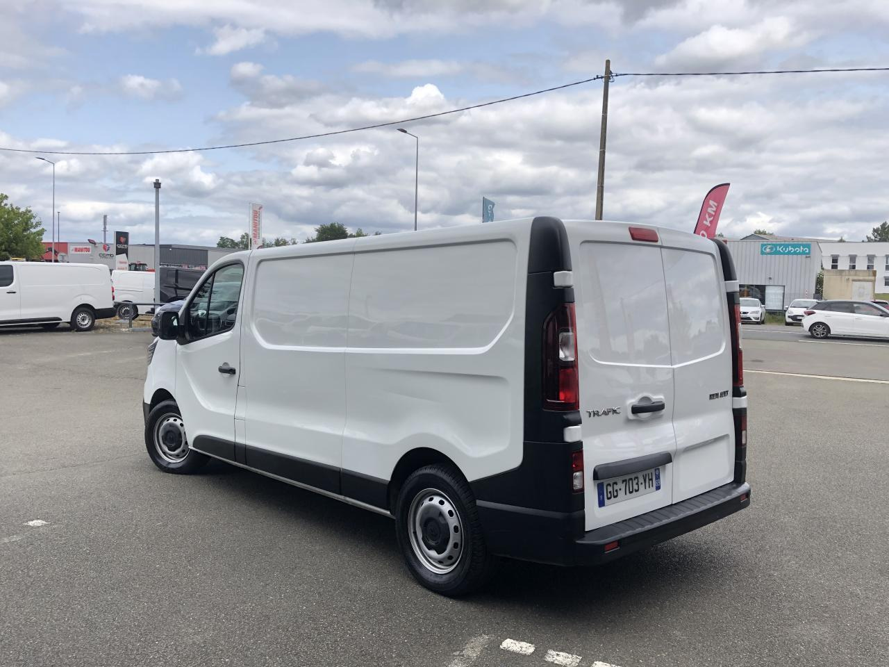 Renault Trafic L2H1 1200 Kg 2.0 Energy dCi - 145 - BV EDC III FOURGON Fourgon Confort L2H1 PHASE 2 - Mali kombi: slika 5 Renault Trafic L2H1 1200 Kg 2.0 Energy dCi - 145 - BV EDC III FOURGON Fourgon Confort L2H1 PHASE 2 - Mali kombi: slika 5