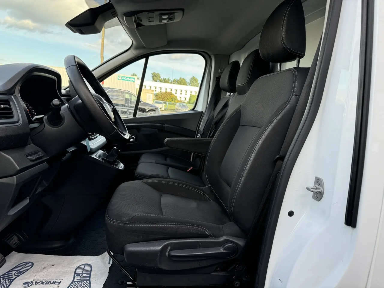 Renault Trafic L2H1 3T 2.0 BLUE DCI 130CH GRAND CONFORT - Furgon: slika 5 Renault Trafic L2H1 3T 2.0 BLUE DCI 130CH GRAND CONFORT - Furgon: slika 5