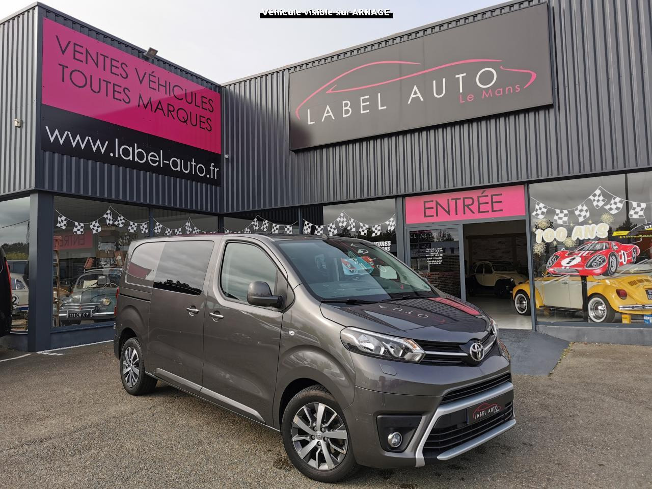TOYOTA Proace 2.0 180 D-4D - BVA CABINE APPROFONDIE Cabine Medium - Furgon: slika 1 TOYOTA Proace 2.0 180 D-4D - BVA CABINE APPROFONDIE Cabine Medium - Furgon: slika 1