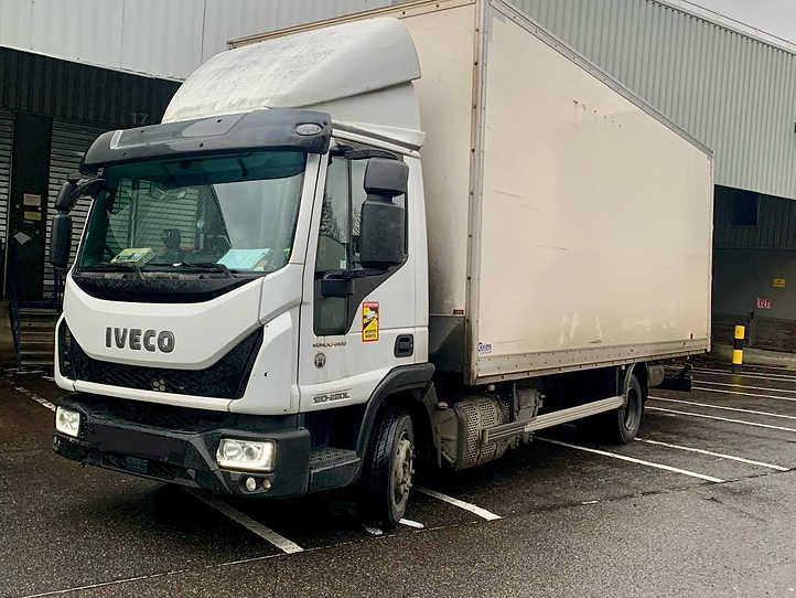 Iveco Eurocargo 120el22 - Kamion sa zatvorenim sandukom: slika 1 Iveco Eurocargo 120el22 - Kamion sa zatvorenim sandukom: slika 1