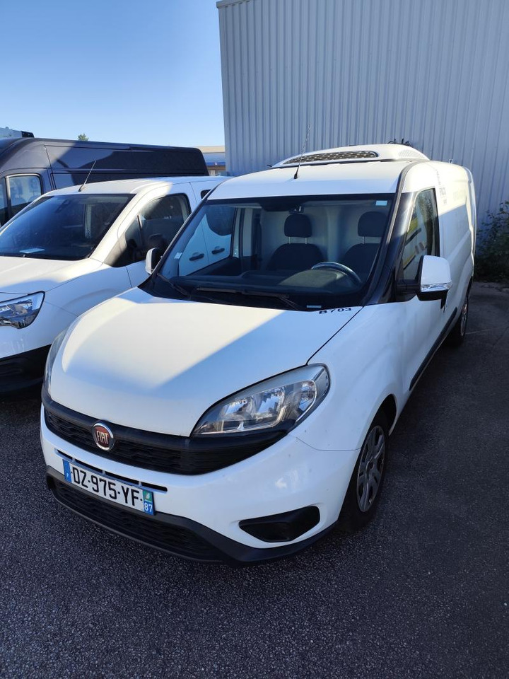 Fiat Doblo Maxi 105 cv PC avec caisse frigorifique - Dostavno vozilo hladnjača: slika 1 Fiat Doblo Maxi 105 cv PC avec caisse frigorifique - Dostavno vozilo hladnjača: slika 1