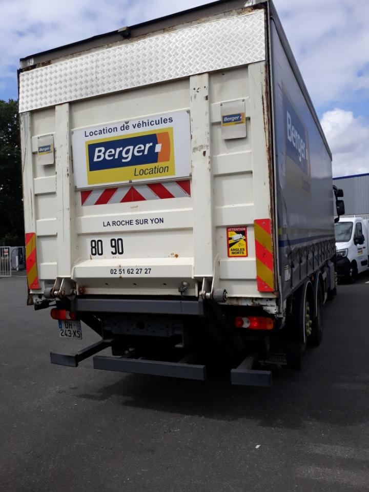RENAULT C 42M3 380 CV RIDEAUX 6x2 - Kamion sa ceradom: slika 5 RENAULT C 42M3 380 CV RIDEAUX 6x2 - Kamion sa ceradom: slika 5