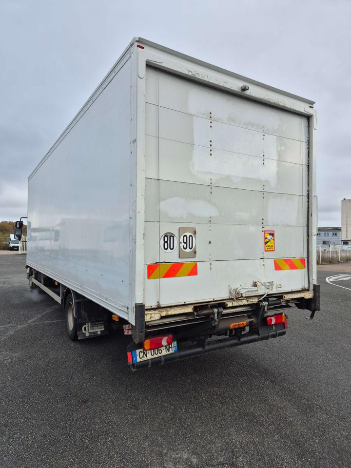 Renault Midlum 220.12 Extra Light fourgon caisse Polyfond avec hayon - Kamion sa zatvorenim sandukom: slika 2 Renault Midlum 220.12 Extra Light fourgon caisse Polyfond avec hayon - Kamion sa zatvorenim sandukom: slika 2
