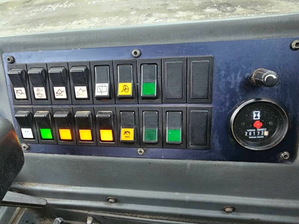 Volvo L90c Volvo L90c: slika 26 Volvo L90c Volvo L90c: slika 26