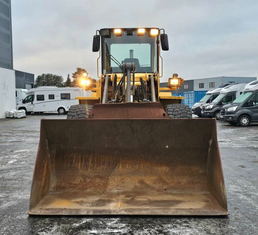 Volvo L90c Volvo L90c: slika 8 Volvo L90c Volvo L90c: slika 8