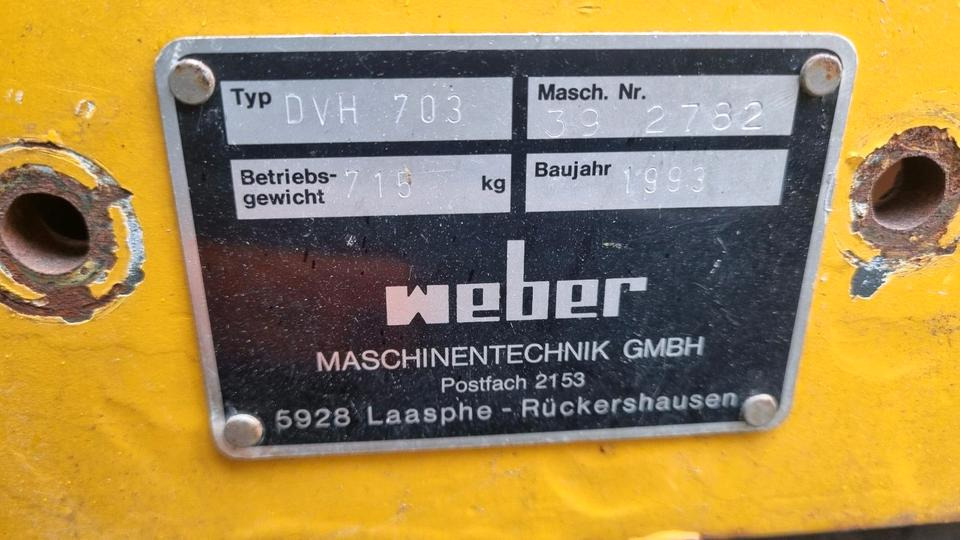 DVH 701 Weber Walze Glattmantel Walze Rüttelwalze Dublex Vibrationswalze Rüttelplatte Strassenwalze Plattenverdichter DVH 603 - Mini valjak: slika 5 DVH 701 Weber Walze Glattmantel Walze Rüttelwalze Dublex Vibrationswalze Rüttelplatte Strassenwalze Plattenverdichter DVH 603 - Mini valjak: slika 5
