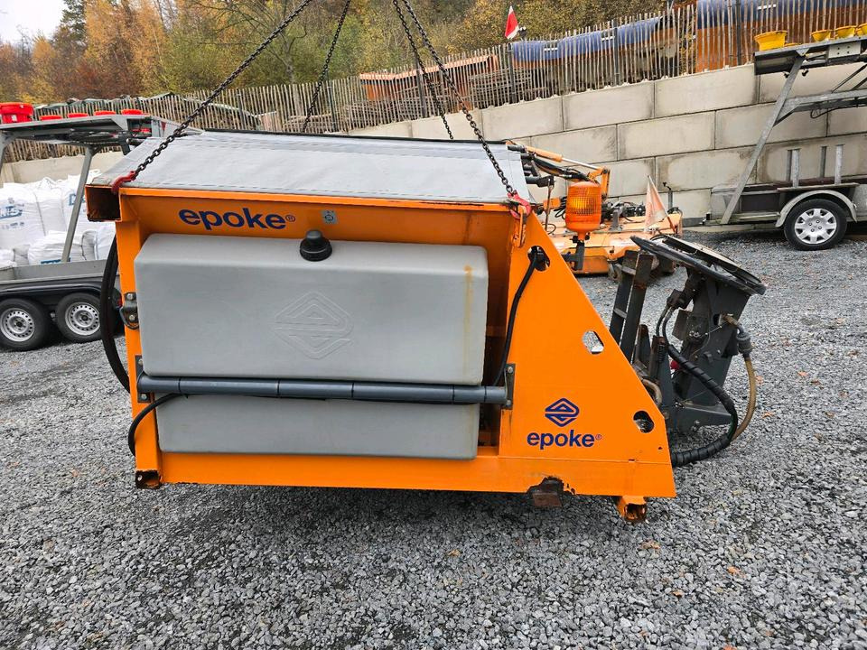 Epoke SH3101 Salzstreuer 1,3m3 Salzsilo passend für Multicar Tremo Lindner Winterdienst Aufbaustreuer Streuautomat Schmidt Küpper-Weisser - Rasipač peska/ Soli: slika 2 Epoke SH3101 Salzstreuer 1,3m3 Salzsilo passend für Multicar Tremo Lindner Winterdienst Aufbaustreuer Streuautomat Schmidt Küpper-Weisser - Rasipač peska/ Soli: slika 2