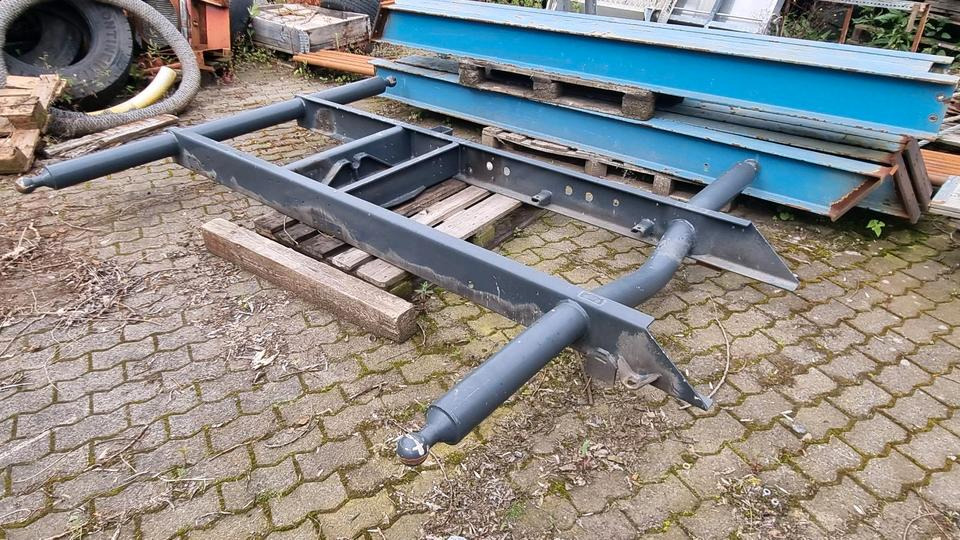 Kipperrahmen Unimog U500 405 U 500 527 530 535 Kipperspinne Mercedes-Benz - Ram/ Šasija za Korisno/ Posebno vozilo: slika 1 Kipperrahmen Unimog U500 405 U 500 527 530 535 Kipperspinne Mercedes-Benz - Ram/ Šasija za Korisno/ Posebno vozilo: slika 1