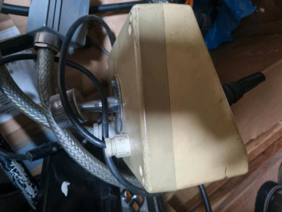 Leitpfostenwaschgerät Bedienung Drutzel Steuerung Bordcomputer un - Upravljačka jedinica za Korisno/ Posebno vozilo: slika 2 Leitpfostenwaschgerät Bedienung Drutzel Steuerung Bordcomputer un - Upravljačka jedinica za Korisno/ Posebno vozilo: slika 2