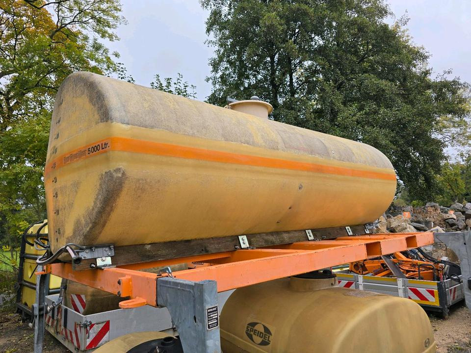 Mulag 5000FL 5m3 Wassertank Speidel Wasserfass für Unimog UGE UGN 405 U300 400 500 427 430 LKW Boschung wassertank Laugentank Bewässerung 5000liter LKW - Tank kontejner: slika 2 Mulag 5000FL 5m3 Wassertank Speidel Wasserfass für Unimog UGE UGN 405 U300 400 500 427 430 LKW Boschung wassertank Laugentank Bewässerung 5000liter LKW - Tank kontejner: slika 2