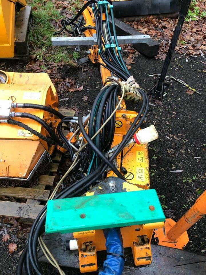 Mulag MRK 300 Randstreifenmäher Böschungsmulcher Mähausleger MKM - Bočni mulčer: slika 4 Mulag MRK 300 Randstreifenmäher Böschungsmulcher Mähausleger MKM - Bočni mulčer: slika 4