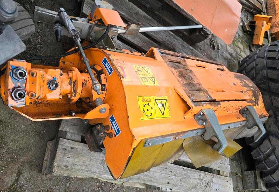 Mulag RMK 1200 Randstreifenmäher Böschungsmäher Böschungsmulcher Mähausleger - Kranska kosilica: slika 1 Mulag RMK 1200 Randstreifenmäher Böschungsmäher Böschungsmulcher Mähausleger - Kranska kosilica: slika 1