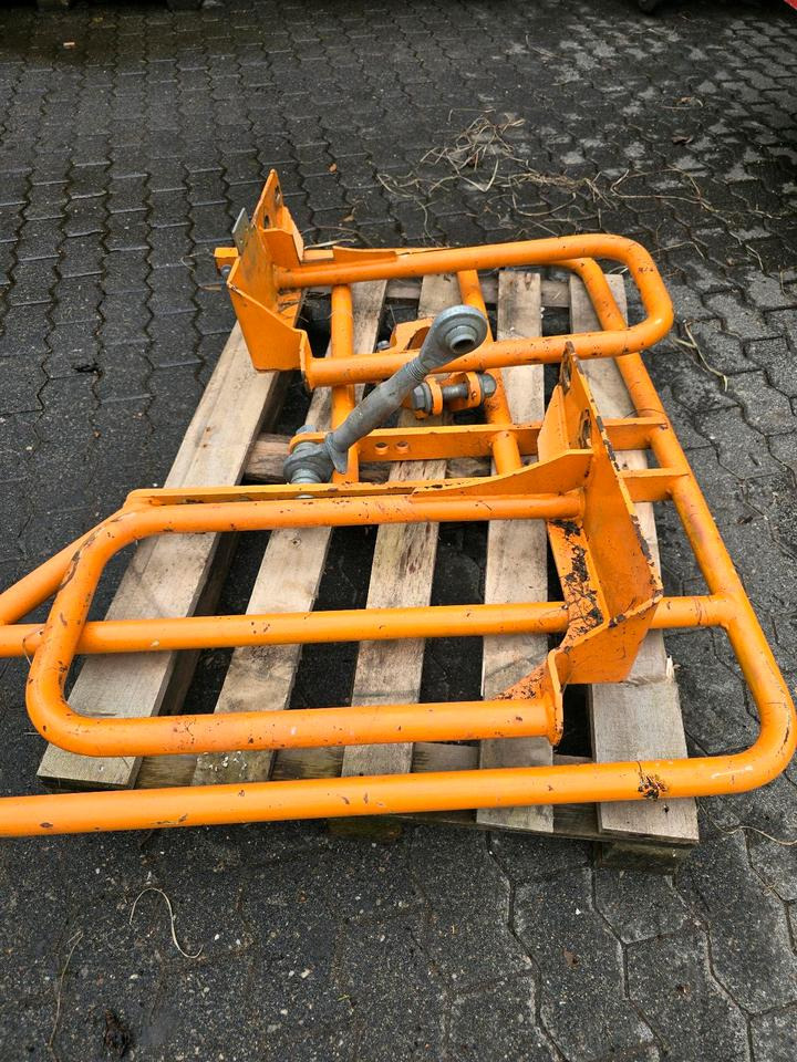 Mulag Seitenanfahrschutz Lampenbügel für Unimog U 300 400 500 UGE UGN 405/12 405/10 Böschungsmäher Böschungsmulcher MHU 800 ME 700 Stoßstange Lampenschutzbügel - Vozilo za čišćenje snega: slika 5 Mulag Seitenanfahrschutz Lampenbügel für Unimog U 300 400 500 UGE UGN 405/12 405/10 Böschungsmäher Böschungsmulcher MHU 800 ME 700 Stoßstange Lampenschutzbügel - Vozilo za čišćenje snega: slika 5