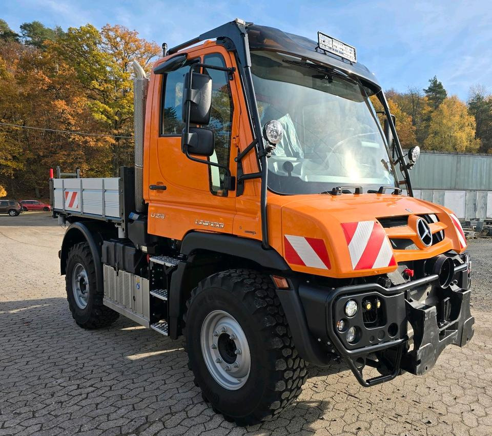 NEUFAHRZEUG Unimog U219 EAS NKS-Z-UGE-43 Mercedes-Benz 405/10 405/12 UGE Mercedes-Benz U 318 323 327 423 427 429 430 EasyDrive - Vozilo za čišćenje snega: slika 2 NEUFAHRZEUG Unimog U219 EAS NKS-Z-UGE-43 Mercedes-Benz 405/10 405/12 UGE Mercedes-Benz U 318 323 327 423 427 429 430 EasyDrive - Vozilo za čišćenje snega: slika 2