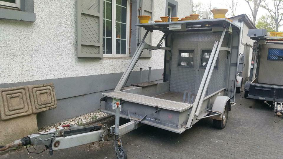 Mersch Absperrtafel Verkehrsleitanhänger VZ615 Verkehrssicherung - Prikolica: slika 3 Mersch Absperrtafel Verkehrsleitanhänger VZ615 Verkehrssicherung - Prikolica: slika 3