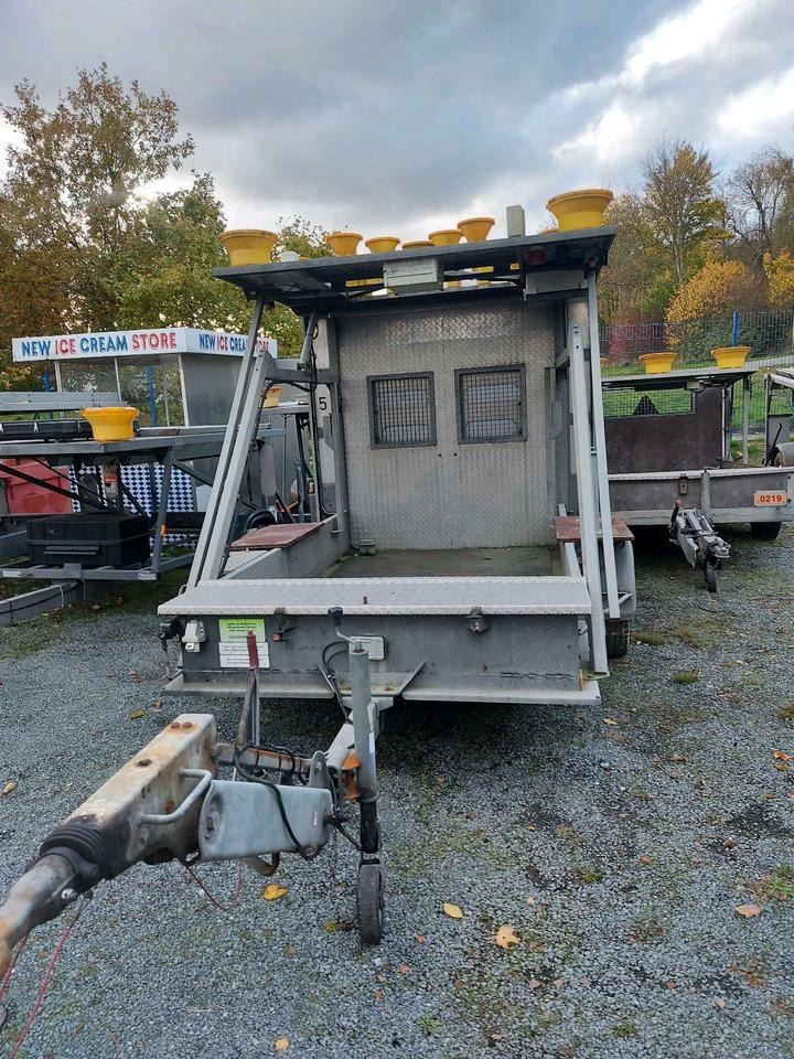 Mersch Absperrtafel Verkehrssicherungsanhänger Leittafel Nissen - Prikolica: slika 4 Mersch Absperrtafel Verkehrssicherungsanhänger Leittafel Nissen - Prikolica: slika 4