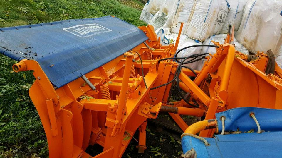 Schneepflug Schmidt Beilhack Winterdienst Schneeschild Unimog Fen - Raonik za sneg: slika 3 Schneepflug Schmidt Beilhack Winterdienst Schneeschild Unimog Fen - Raonik za sneg: slika 3