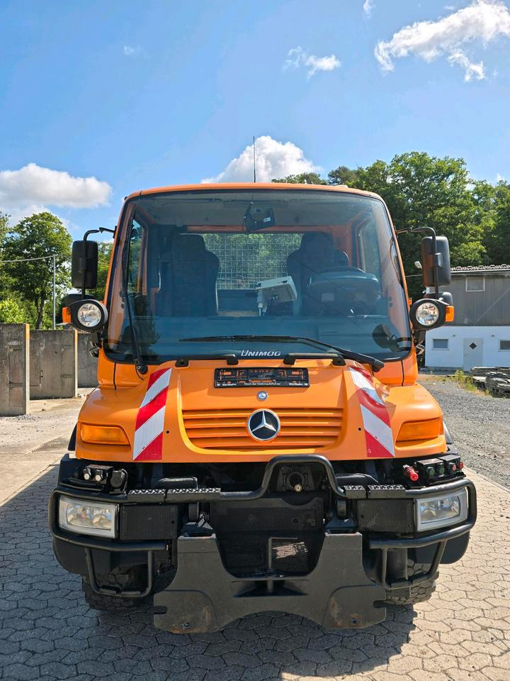 Unimog 405/10 U300 Bluetec 5 Mercedes-Benz U 300 290 400 500 UGE UGN Jotha Absetzkipper Absetzer - Vozilo za čišćenje snega: slika 5 Unimog 405/10 U300 Bluetec 5 Mercedes-Benz U 300 290 400 500 UGE UGN Jotha Absetzkipper Absetzer - Vozilo za čišćenje snega: slika 5