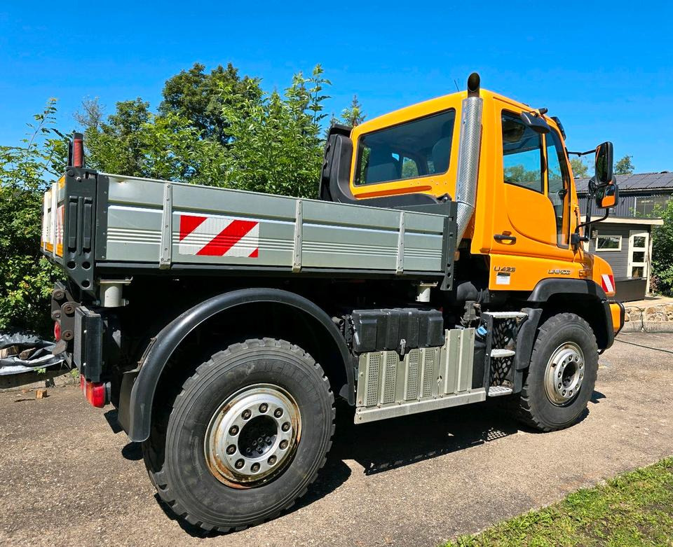 Unimog 405 U423 Mercedes-Benz U 423 Variopilot Easy-Drive Hydrostat 427 430 727 429 Dücker - Kamion sa tovarnim sandukom, Korisno/ Posebno vozilo: slika 3 Unimog 405 U423 Mercedes-Benz U 423 Variopilot Easy-Drive Hydrostat 427 430 727 429 Dücker - Kamion sa tovarnim sandukom, Korisno/ Posebno vozilo: slika 3