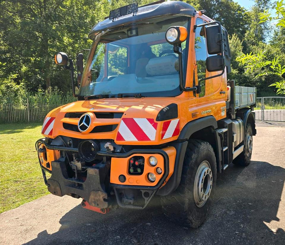 Unimog 405 U423 Mercedes-Benz U 423 Variopilot Easy-Drive Hydrostat 427 430 727 429 Dücker - Kamion sa tovarnim sandukom, Korisno/ Posebno vozilo: slika 1 Unimog 405 U423 Mercedes-Benz U 423 Variopilot Easy-Drive Hydrostat 427 430 727 429 Dücker - Kamion sa tovarnim sandukom, Korisno/ Posebno vozilo: slika 1