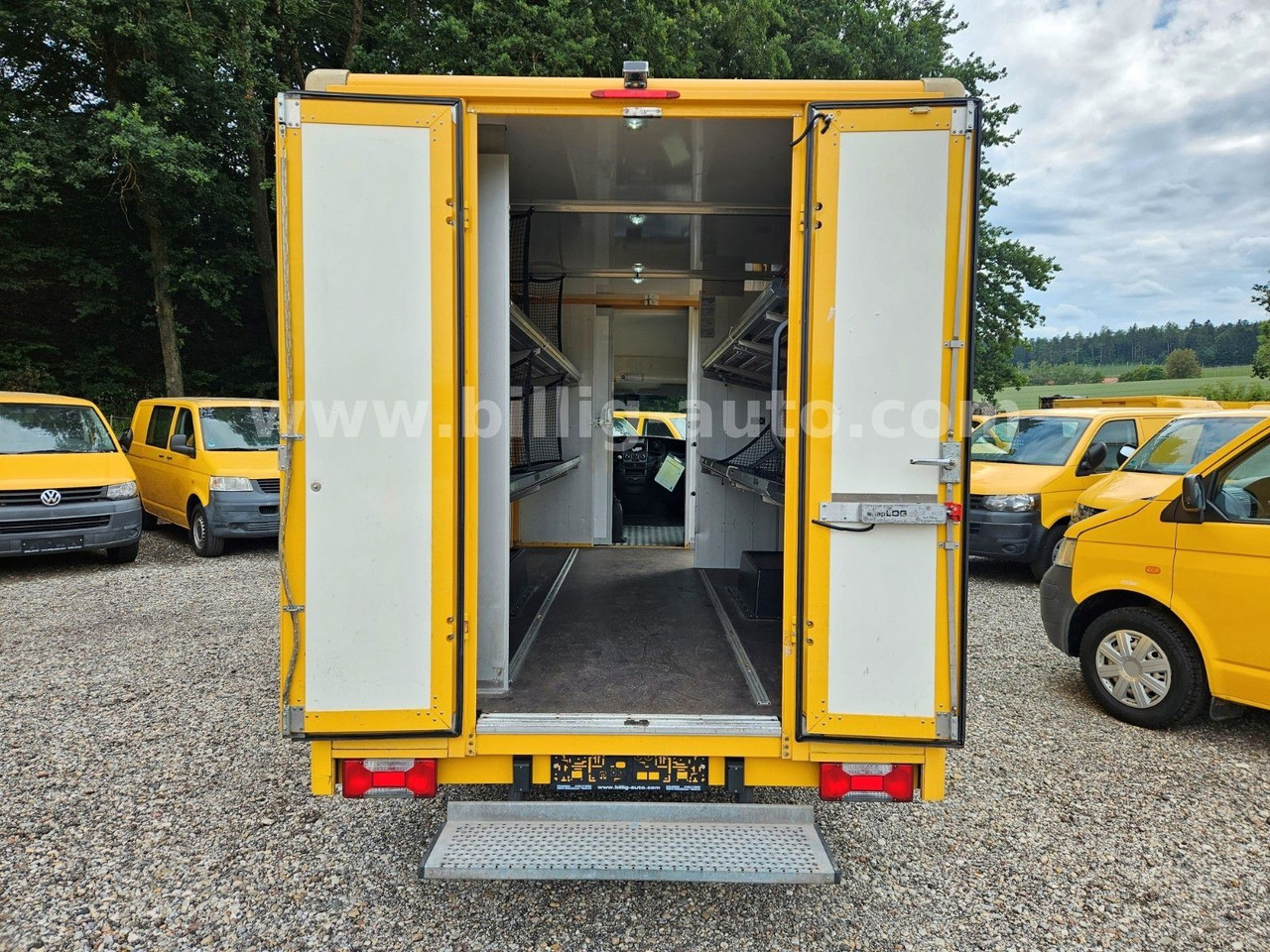 Iveco Daily Koffer Postkoffer Euro 5 Facelift Camper - Automobil: slika 5 Iveco Daily Koffer Postkoffer Euro 5 Facelift Camper - Automobil: slika 5