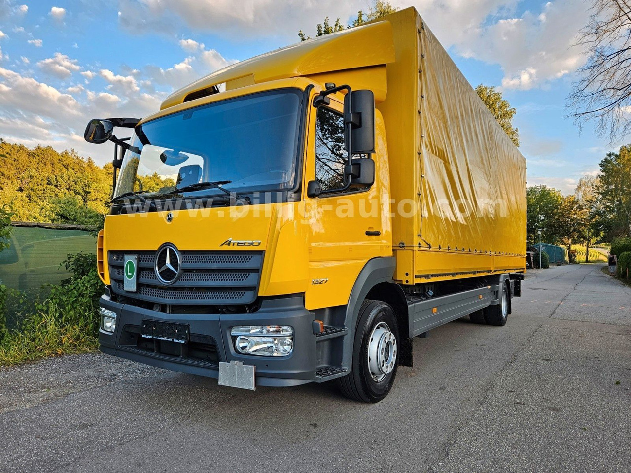 Mercedes-Benz Atego 1327 L * BREMS/SPUR-ASS*DIFF.*LBW*AHK*7.2m - Kamion sa ceradom: slika 2 Mercedes-Benz Atego 1327 L * BREMS/SPUR-ASS*DIFF.*LBW*AHK*7.2m - Kamion sa ceradom: slika 2