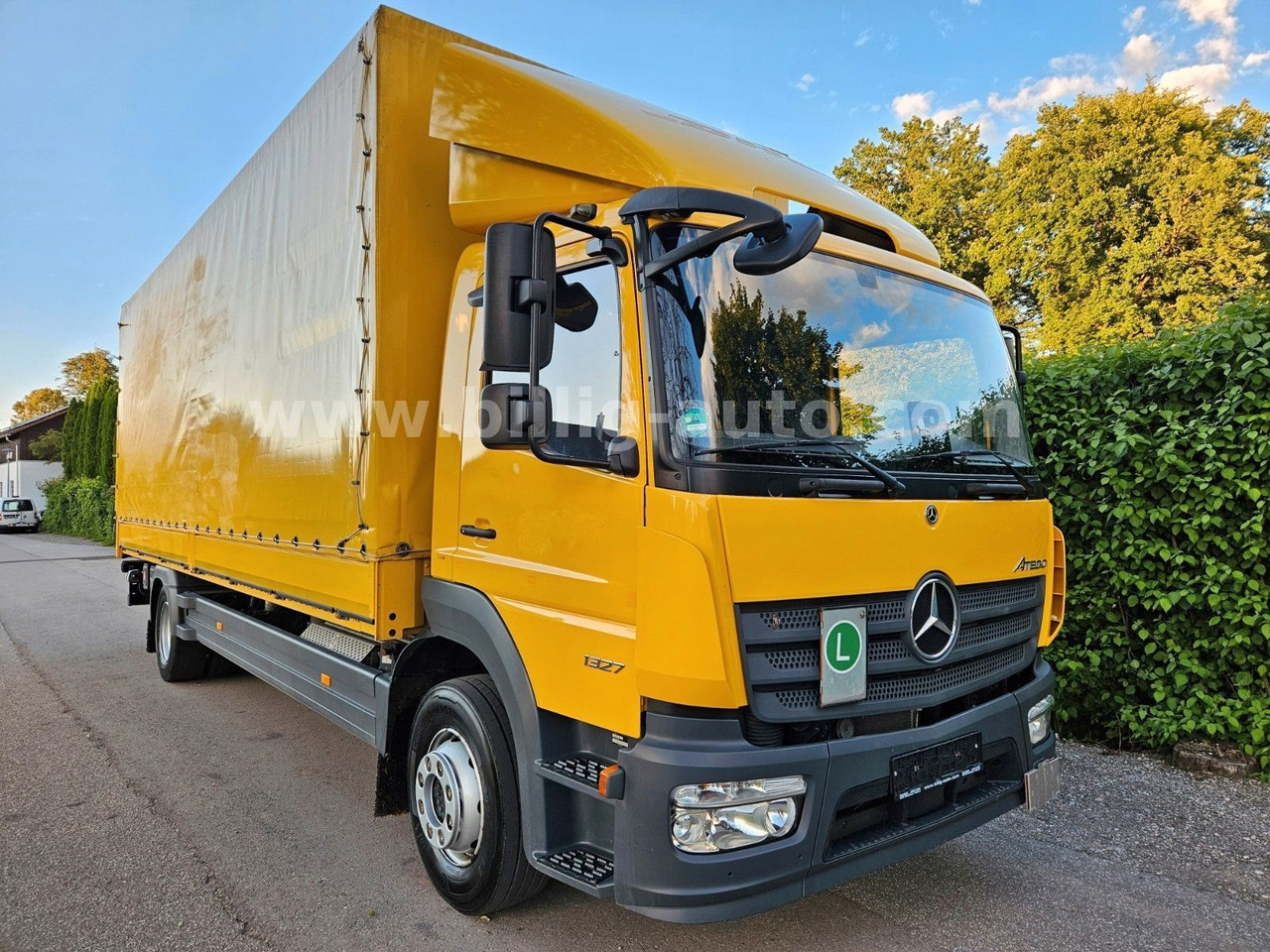 Mercedes-Benz Atego 1327 L BREMS/SPUR-ASS*DIFF-Sperre*AHK*7.2 - Kamion sa tovarnim sandukom: slika 5 Mercedes-Benz Atego 1327 L BREMS/SPUR-ASS*DIFF-Sperre*AHK*7.2 - Kamion sa tovarnim sandukom: slika 5