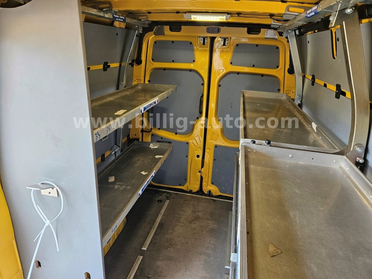 Mercedes-Benz Sprinter 314 CAM Bluetooth Durchgang Regal 1.Hd - Putnički kombi: slika 3 Mercedes-Benz Sprinter 314 CAM Bluetooth Durchgang Regal 1.Hd - Putnički kombi: slika 3