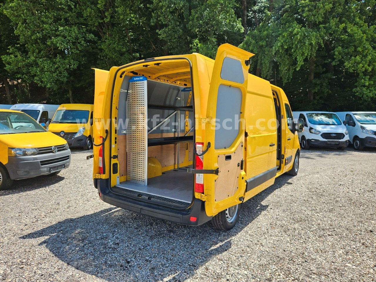 Renault Master EURO 6 *Klima*EU6*Bluetooth*Kamera*MAXI - Furgon: slika 5 Renault Master EURO 6 *Klima*EU6*Bluetooth*Kamera*MAXI - Furgon: slika 5