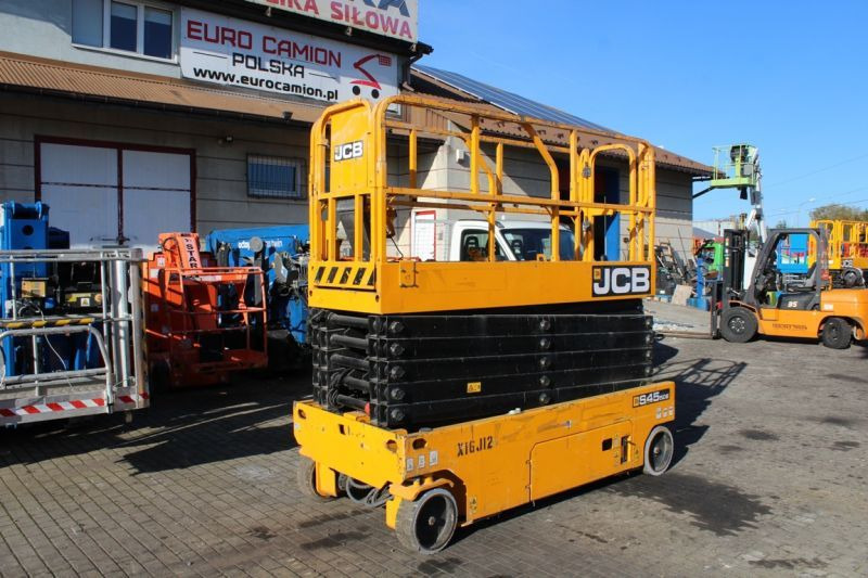 JCB podnośnik nożycowy elektryczny 16 m JCB S4550E - Lift u obliku makaza: slika 1 JCB podnośnik nożycowy elektryczny 16 m JCB S4550E - Lift u obliku makaza: slika 1