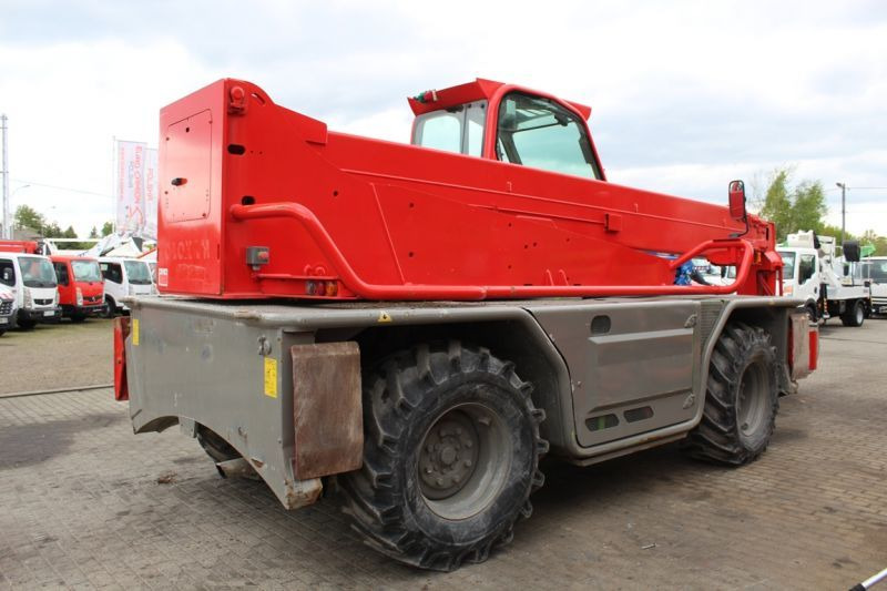 Ładowarka obrotowa 4x4 teleskopowa 21 m Merlo Roto 45.21 - Teleskopski upravljač: slika 4 Ładowarka obrotowa 4x4 teleskopowa 21 m Merlo Roto 45.21 - Teleskopski upravljač: slika 4