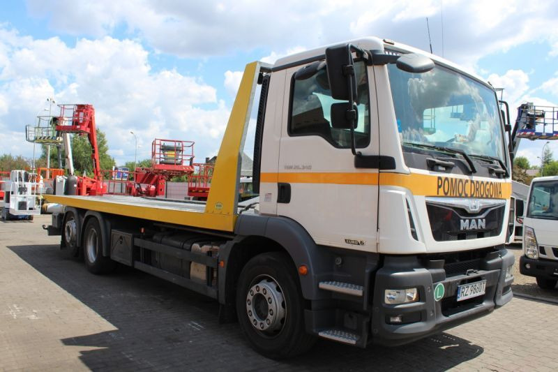 MAN TGM 26.340 Pomoc Drogowa Laweta - Šlep vozilo: slika 2 MAN TGM 26.340 Pomoc Drogowa Laweta - Šlep vozilo: slika 2