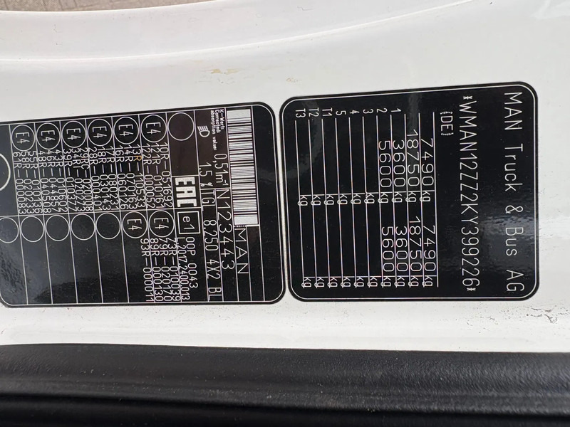 Kamion sa tovarnim sandukom MAN TGL 8.250 / OPEN LAADBAK / SLAAP CABINE / 6 CILINDER / AUTOMAAT / APK - TUV JANUARI 2026: slika 6