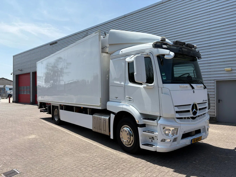 Mercedes-Benz Actros 1836 / SUPRA 950 KOELING / SLEEPCAB / LAADKLEP 2 TON / APK - TUV OKTOBER 2025 / - Hladnjača: slika 1 Mercedes-Benz Actros 1836 / SUPRA 950 KOELING / SLEEPCAB / LAADKLEP 2 TON / APK - TUV OKTOBER 2025 / - Hladnjača: slika 1