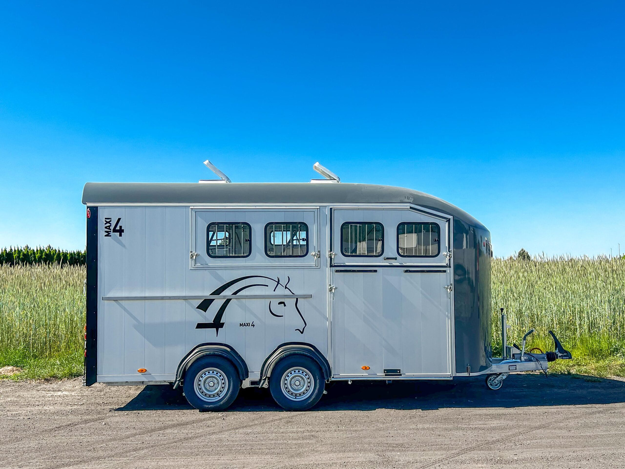 CHEVAL LIBERTÉ MAXI 4 - OPTIMAX - Prikolica za konje: slika 4 CHEVAL LIBERTÉ MAXI 4 - OPTIMAX - Prikolica za konje: slika 4
